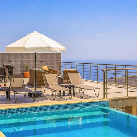 Mona Roza Villa