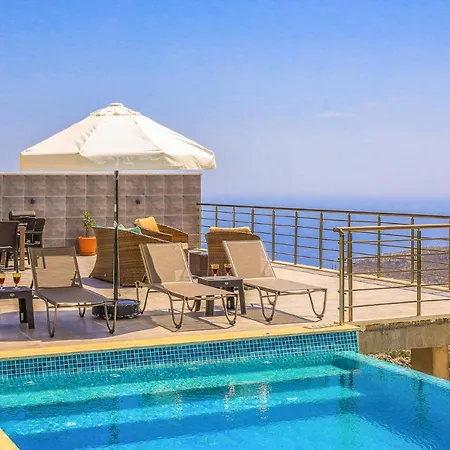 Mona Roza Villa